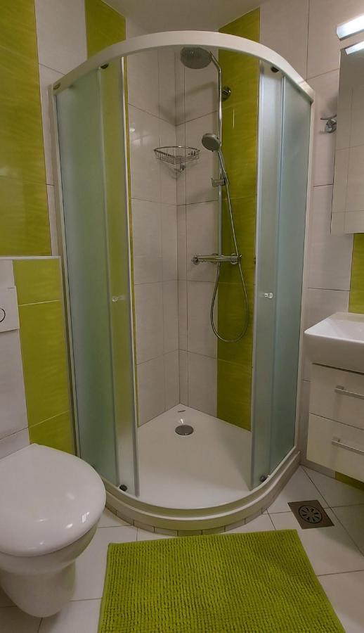 Apartma Krvavec - Cosy Mountain Retreat แซเคลียนาโกเรนสเคม ภายนอก รูปภาพ