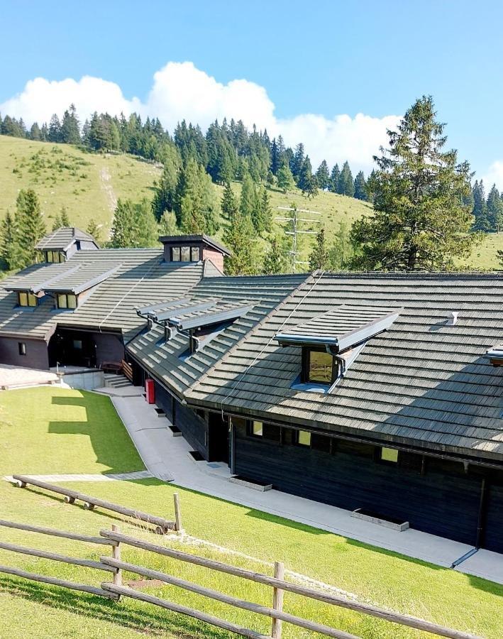 Apartma Krvavec - Cosy Mountain Retreat แซเคลียนาโกเรนสเคม ภายนอก รูปภาพ