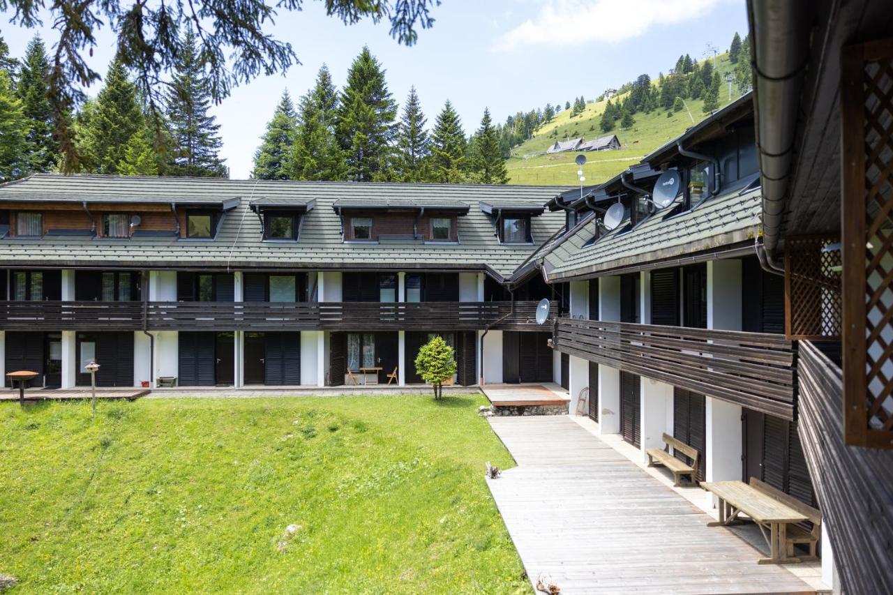 Apartma Krvavec - Cosy Mountain Retreat แซเคลียนาโกเรนสเคม ภายนอก รูปภาพ